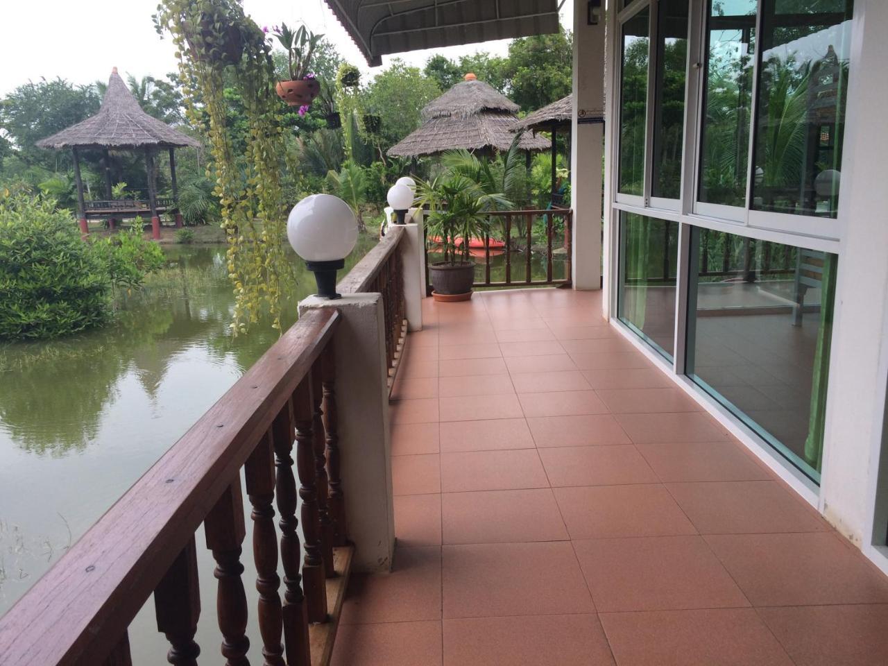 Saeng Tai Amphawa Apartment Samut Songkhram Exterior photo
